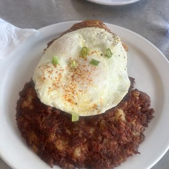 Glo's - Corned Beef Hash - Breakfast & Brunch Near Me - Seattle, Washington