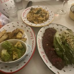 The hangar steak with sides The hangar steak with sides