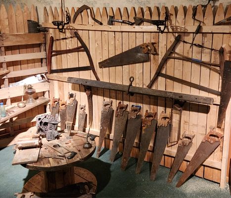 THE VINTAGE TREASURE - Updated July 2025 - 16 Photos - 126 Sinsinawa