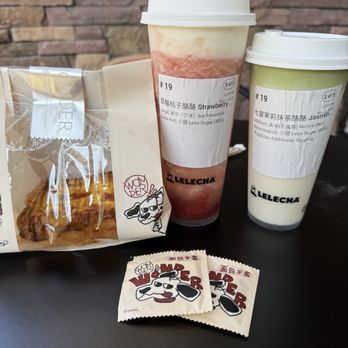 Lelecha - Brown butter egg tart, chunky strawberry peach tea and jasmine matcha cheezo tea - Bubble Tea Near Me - Rowland Heights, California
