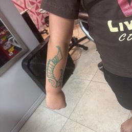 His Maui hook "tattoo"
