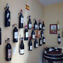 Entre Tintos y Blancos