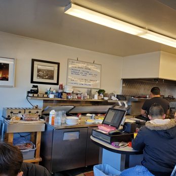 Lighthouse Cafe - The grill - Breakfast & Brunch Near Me - Sausalito, California Lighthouse Cafe - The grill - Breakfast & Brunch Near Me - Sausalito, California