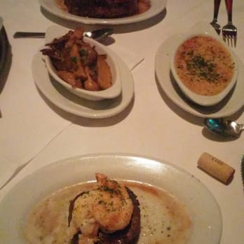 Ruth's Chris Steak House - Steakhouses Near Me - Pasadena, California