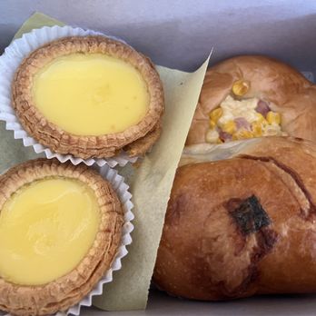 Napoleon Super Bakery - 11/28/23 Todays snacks. - Bakeries Near Me - Oakland, California Napoleon Super Bakery - 11/28/23 Todays snacks. - Bakeries Near Me - Oakland, California