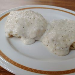 GRILL 57 - Gravy and biscuit