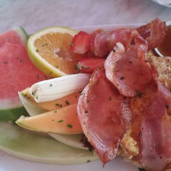 The Oasis on the Esplanade - Perfect start to a perfect day!