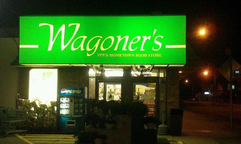 Wagoner's Your Hometown Food Store Logo