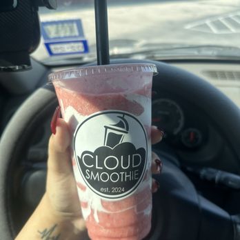 Cloud Smoothie - Strawberry smoothie - Juice Bars & Smoothies Near Me - Houston, Texas