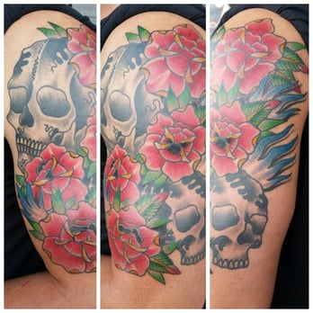 Epic Tattoos - Skull and Rose - Tattoo Near Me - Fort Worth, Texas