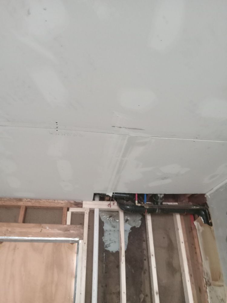 Slide of M&T General Contracting