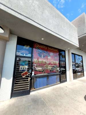 Quality Seafood by null