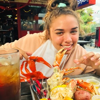 Dixie Grill - Digging in - Southern Near Me - Aiea, Hawaii