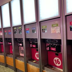 16 Handles