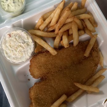 Madara's Seafood - Fish & Chips - Farmers Market Near Me - Newtown, Pennsylvania