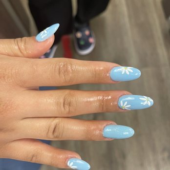 Carol's Nail Salon - Right hand laid flat in salon - Nail Salons Near Me - Alhambra, California Carol's Nail Salon - Right hand laid flat in salon - Nail Salons Near Me - Alhambra, California