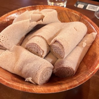 Enssaro Ethiopian Restaurant - Injera - Ethiopian Near Me - Oakland, California