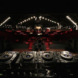 Stereo - Stereo DJ Booth