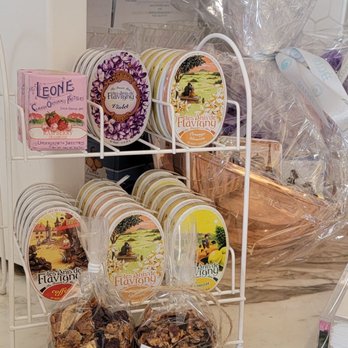 Bouchée Patisserie - Patisserie/Cake Shop Near Me - Houston, Texas