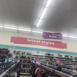 dd's DISCOUNTS