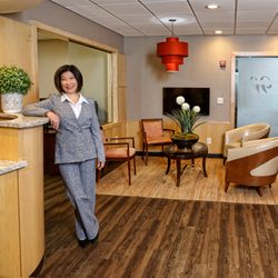 Dr. Emma Wu and Associates - An image for Dr. Emma Wu in the lobby of her practice.