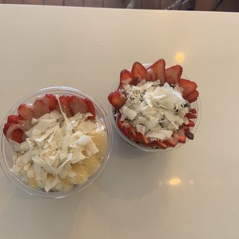 Tropical Tribe - Tropical Topping w/ Coconut Shreds - Acai Bowls Near Me - Haleiwa, Hawaii