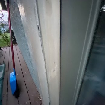 Crafty Carpenters - Wood filler was the primary "tool" here, why not just put in one board and properly cut it?  Instead, 3 pieces seamed together with filler. - Handyman Near Me