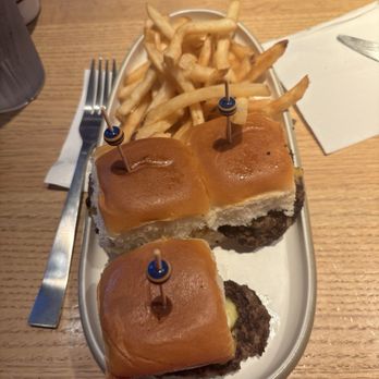 Dave & Buster's Orlando - Bar Burgers* - American Near Me - Orlando, Florida Dave & Buster's Orlando - Bar Burgers* - American Near Me - Orlando, Florida