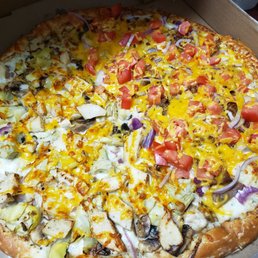 California Chicken Artichoke Pizza