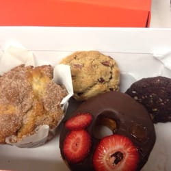 Montacometa - Coffee cake, dona y galletas