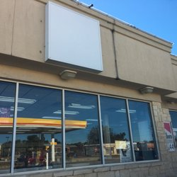 Shell Gas Station - Front of convenience store