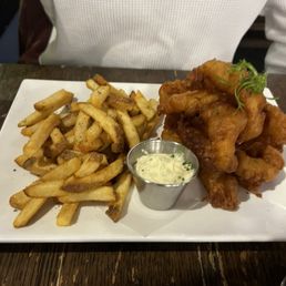 Fish and chips (tempura style) Fish and chips (tempura style)