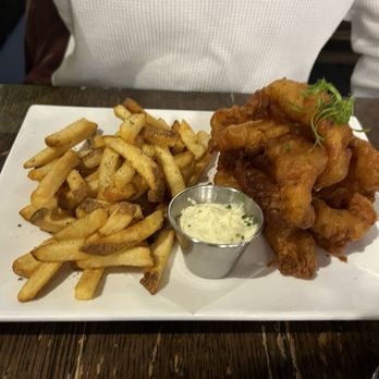 Flights Restaurant And Bar - Fish and chips (tempura style) - New American Near Me - Burlingame, California Flights Restaurant And Bar - Fish and chips (tempura style) - New American Near Me - Burlingame, California