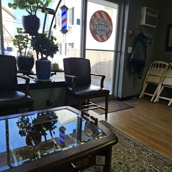 Darin's Barber Shop - Barbers Near Me - Cumberland, Rhode Island Darin's Barber Shop - Barbers Near Me - Cumberland, Rhode Island