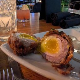 Inside the scotch egg