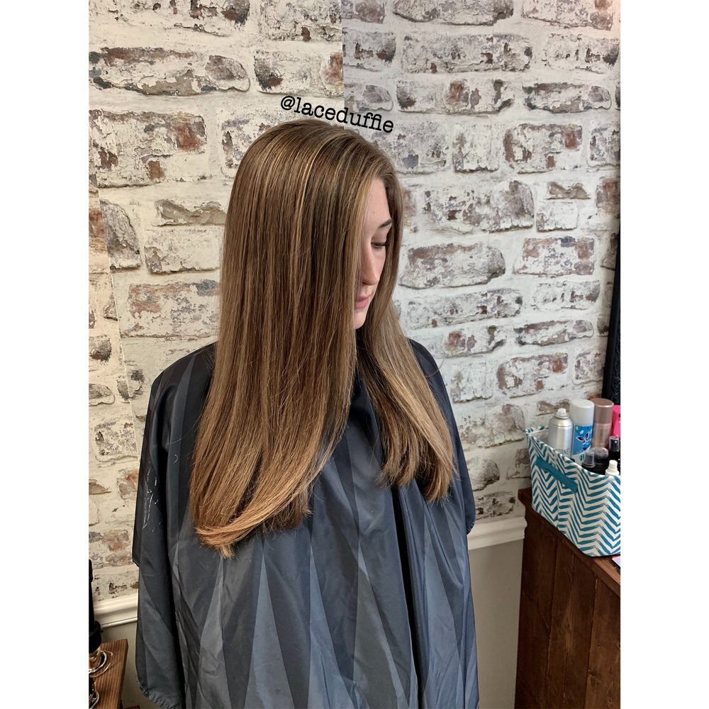 SHEAR DESIGNS 28 Photos Hair Salons 1990 Lukken Industrial Dr W