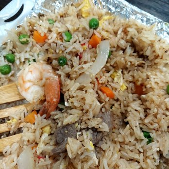 Thai Noodle House & BBQ - Shrimp fried rice with chicken and pork. - Thai Near Me - Whittier, California Thai Noodle House & BBQ - Shrimp fried rice with chicken and pork. - Thai Near Me - Whittier, California