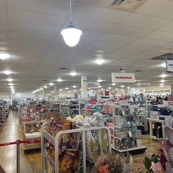 HOMEGOODS/TJ MAXX - Updated January 2026 - 255 Photos & 79 Reviews
