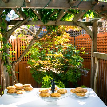 Linn's Restaurant - Mini Wedding Pies - American Near Me - Cambria, California