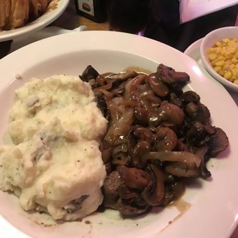 Texas Roadhouse - Steak tips with mashed potatoes and buttered corn - Steakhouses Near Me - Slidell, Louisiana Texas Roadhouse - Steak tips with mashed potatoes and buttered corn - Steakhouses Near Me - Slidell, Louisiana