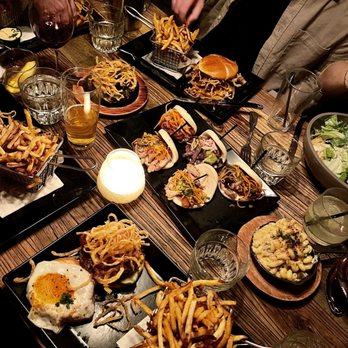 Little Bad Wolf - Wolf Burger Mac & Cheese Entre Pork Bao Chicken Bao - American Near Me - Chicago, Illinois Little Bad Wolf - Wolf Burger Mac & Cheese Entre Pork Bao Chicken Bao - American Near Me - Chicago, Illinois