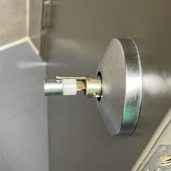 7-Eleven - No handle on the inside of door. My mom was trapped.