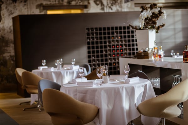 Restaurant ONE by null