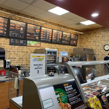 Love's Travel Stop - Subway - Gas Stations Near Me - Lenoir City, Tennessee
