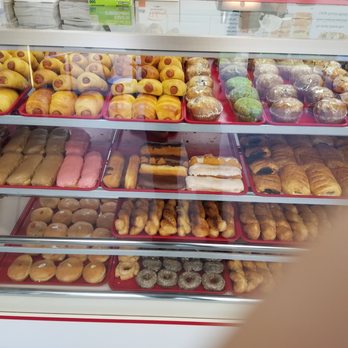 Yummy's Donut Palace - a variety of donuts - Donuts Near Me - Quincy, Illinois Yummy's Donut Palace - a variety of donuts - Donuts Near Me - Quincy, Illinois
