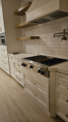 Cleaning with care - Huntington Beach house cleaners locally owned and operated
Experience the feeling of a truly clean home by trustworthy cleaners