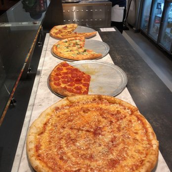 Pagliacci Pizza - looks really good, but didn't meet expectations - Pizza Near Me - Seattle, Washington Pagliacci Pizza - looks really good, but didn't meet expectations - Pizza Near Me - Seattle, Washington