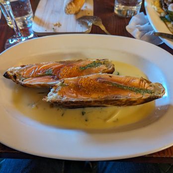 Le Bouchon - French Near Me - Chicago, Illinois