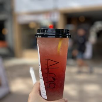 Alma Dessert - Strawberry Sangria - Bubble Tea Near Me - Sunnyvale, California Alma Dessert - Strawberry Sangria - Bubble Tea Near Me - Sunnyvale, California