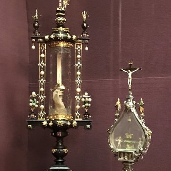 Schatzkammer - Museums Near Me - Vienna, 9